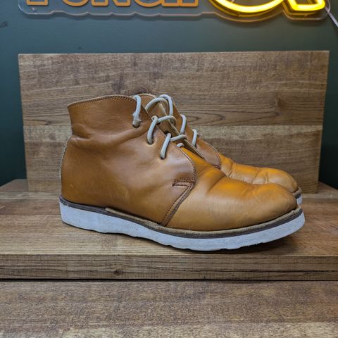 Hook & Punch Chukka V2 in Horween Sunflower cavalier
