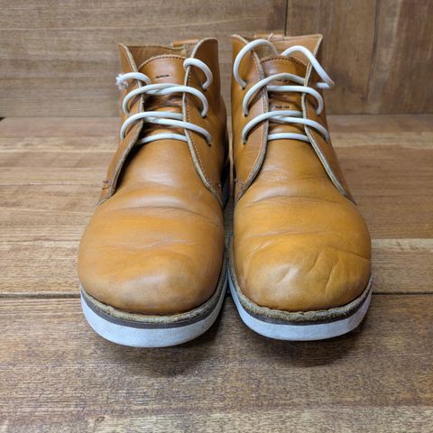 Hook & Punch Chukka V2 in Horween Sunflower cavalier
