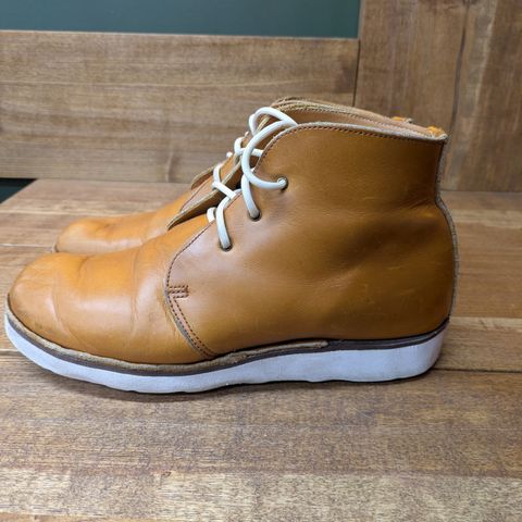 Hook & Punch Chukka V2 in Horween Sunflower cavalier