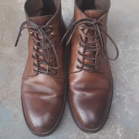 View photo of Blkbrd Shoemaker Rudiger Service Boot in Horween Natural Chromexcel