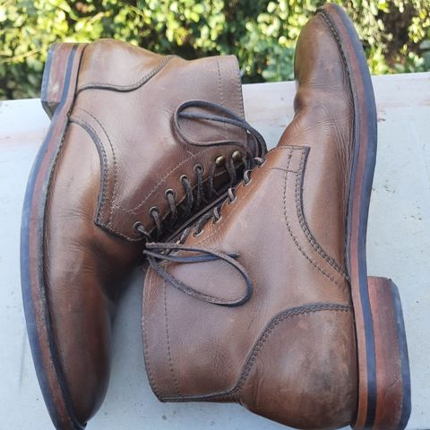 View photo of Blkbrd Shoemaker Rudiger Service Boot in Horween Natural Chromexcel