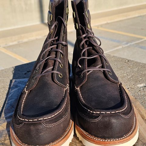 Grant Stone Field Boot in C.F. Stead Earth Waxy Commander Suede
