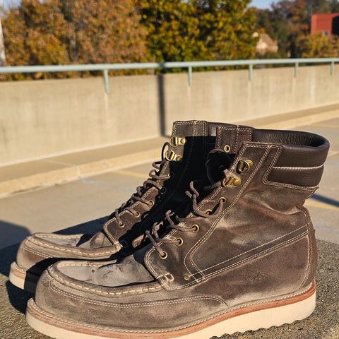 Grant Stone Field Boot in C.F. Stead Earth Waxy Commander Suede