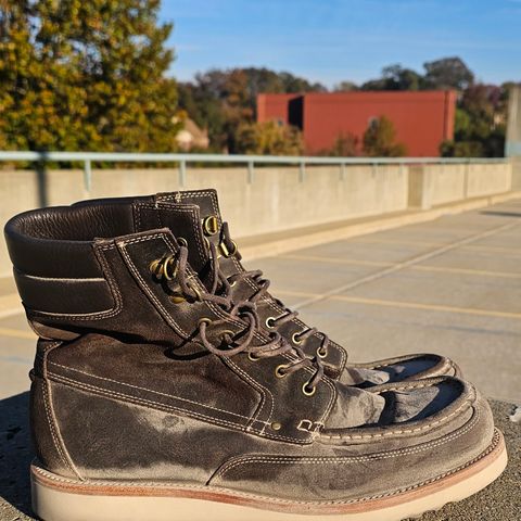 Grant Stone Field Boot in C.F. Stead Earth Waxy Commander Suede
