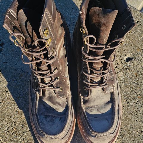 Grant Stone Field Boot in C.F. Stead Earth Waxy Commander Suede
