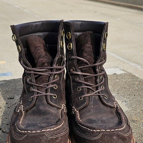 Grant Stone Field Boot in C.F. Stead Earth Waxy Commander Suede