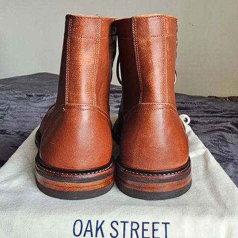 Oak Street Bootmakers Trench Boot in Tempesti Walnut Overdye Camello Asportabile