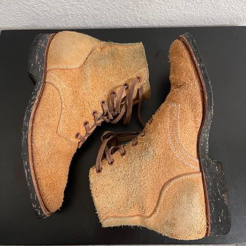 Clinch Yeager Boots in Wickett & Craig Natural Latigo Roughout