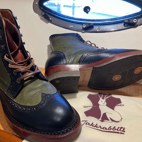 Jakkrabbits Gunner in Horween Black Chromexcel & Badalassi Carlo Oliva Pueblo