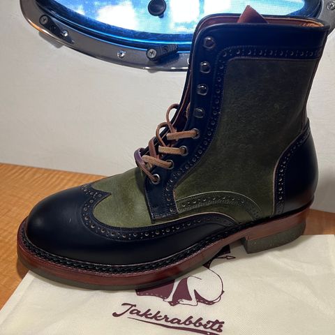 Jakkrabbits Gunner in Horween Black Chromexcel & Badalassi Carlo Oliva Pueblo