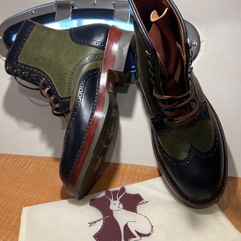 Jakkrabbits Gunner in Horween Black Chromexcel & Badalassi Carlo Oliva Pueblo