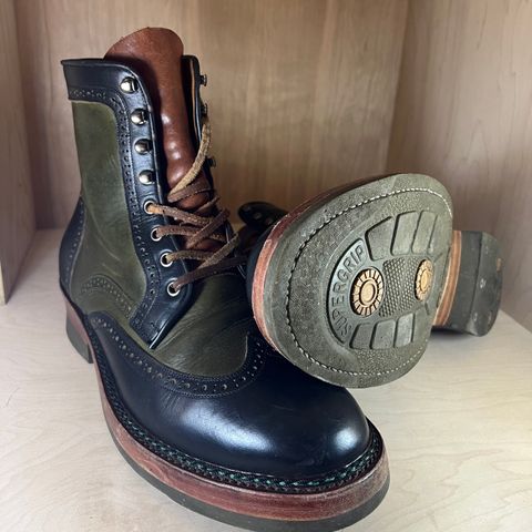 Jakkrabbits Gunner in Horween Black Chromexcel & Badalassi Carlo Oliva Pueblo