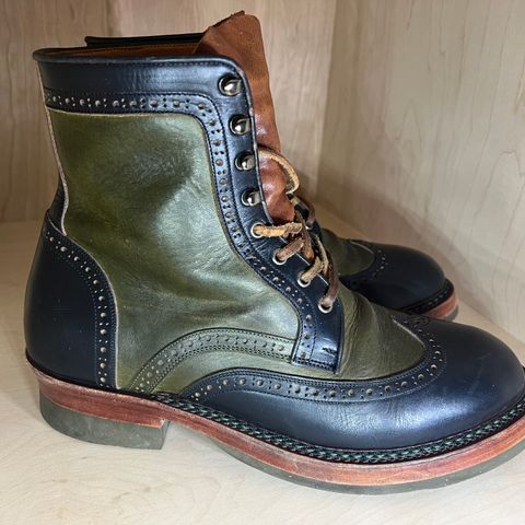 Jakkrabbits Gunner in Horween Black Chromexcel & Badalassi Carlo Oliva Pueblo
