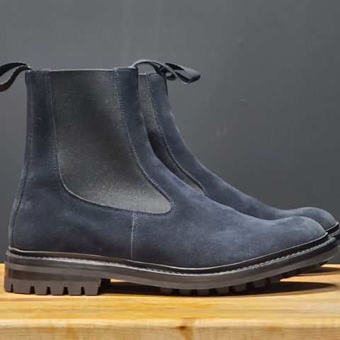 Tricker's Stephen Chelsea Boot in Zonta Oceano Castorino Suede