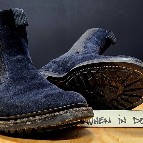 Tricker's Stephen Chelsea Boot in Zonta Oceano Castorino Suede