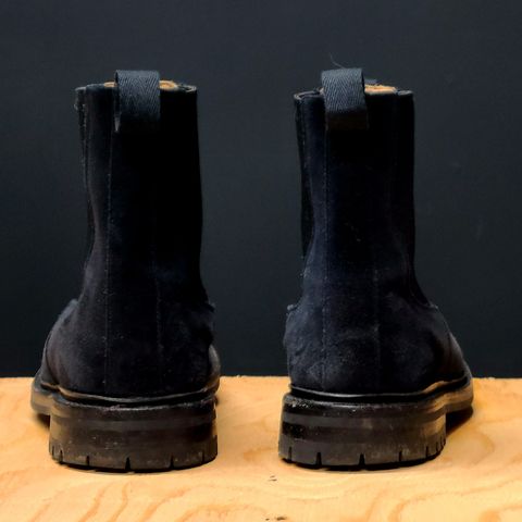 Tricker's Stephen Chelsea Boot in Zonta Oceano Castorino Suede