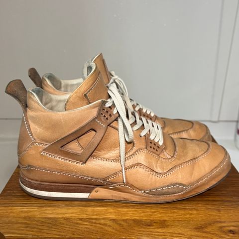 Hender Scheme Manual Industrial Products 10 in Natural Veg-Tanned Cowhide