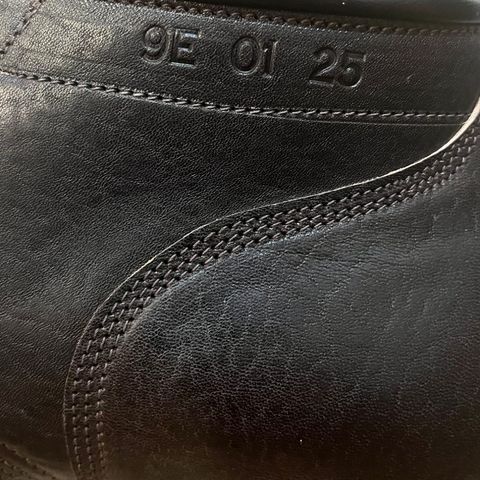 Ken Diamond 1/2 Cut in Horween Dark Brown Aspen Double Horsefront