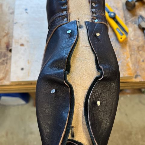 Ken Diamond 1/2 Cut in Horween Dark Brown Aspen Double Horsefront