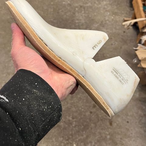 Ken Diamond 1/2 Cut in Horween Dark Brown Aspen Double Horsefront