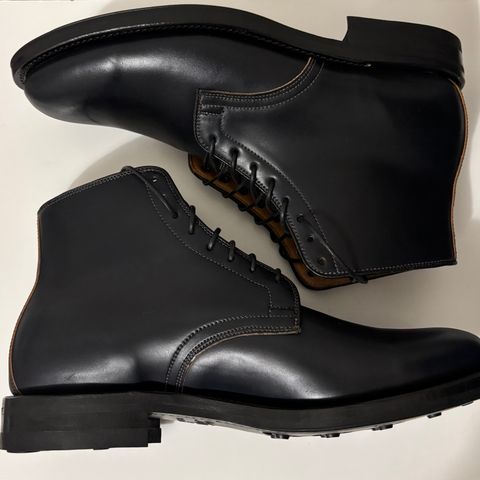 Viberg Derby Boot in Horween Navy Unglazed Shell Cordovan