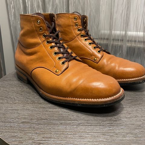 Iron Boots Type 1 in Maryam Washed Natural Horsefront