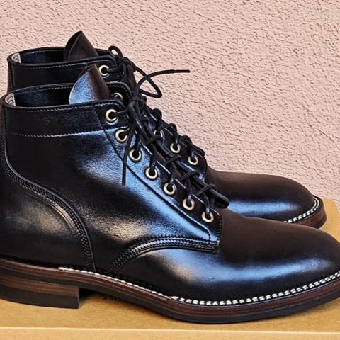 Onderhoud SVC01 Boondocker in Maryam Black TPR Horsebutt
