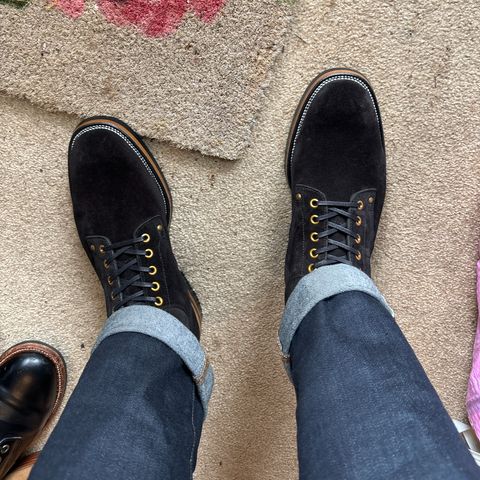 Iron Boots Type 1 in Italian Black Roughout