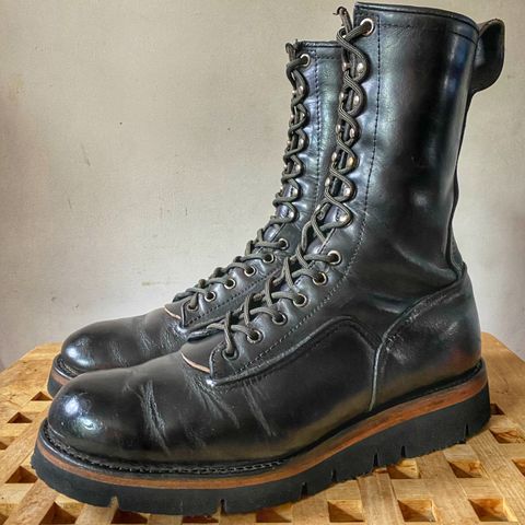 Red Wing 919 in S.B. Foot Black Chrome