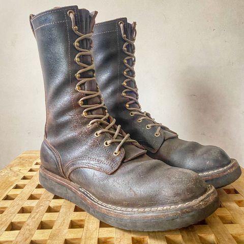 Nicks Traveler in Horween Brown Waxed Flesh