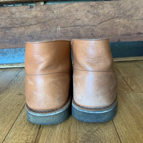 Clarks Desert Boot in Dark Tan