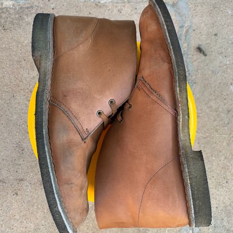 Clarks Desert Boot in Dark Tan