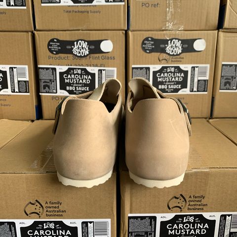 Birkenstock London in Sandcastle Suede