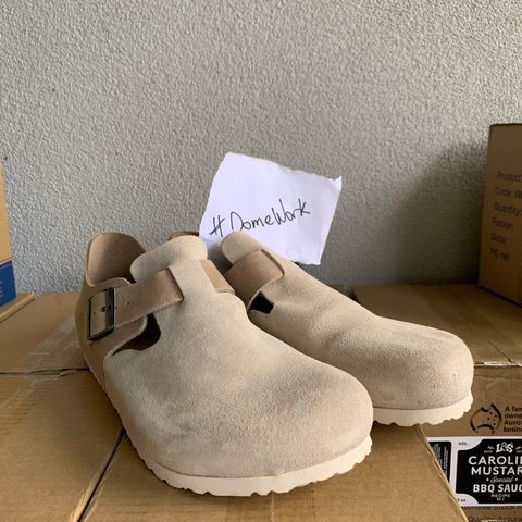 Birkenstock London in Sandcastle Suede