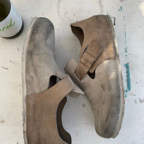 Birkenstock London in Sandcastle Suede