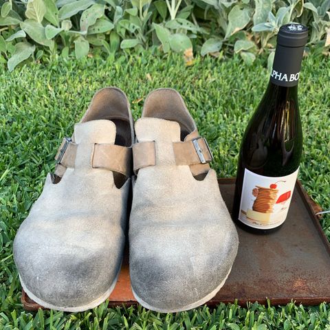 Birkenstock London in Sandcastle Suede