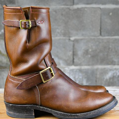 Role Club Engineer Boots in Dark Olive Steerhide
