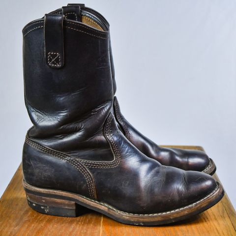 View photo of Wesco Morrison in Horween Brown Chromexcel Horsehide