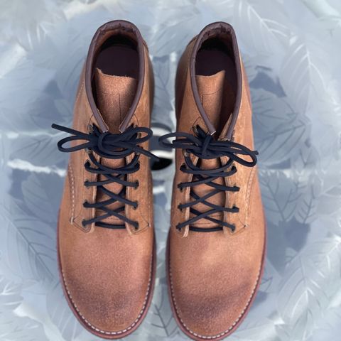 Red Wing Blacksmith in S.B. Foot Hawthorne Muleskinner