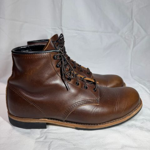 Red Wing Beckman in S.B. Foot Cigar Excalibur