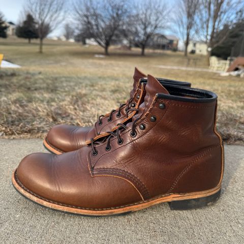 Red Wing Beckman in S.B. Foot Cigar Excalibur