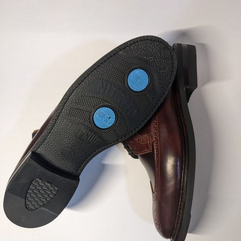 Bridlen Unlisted Model in Unlisted Leather