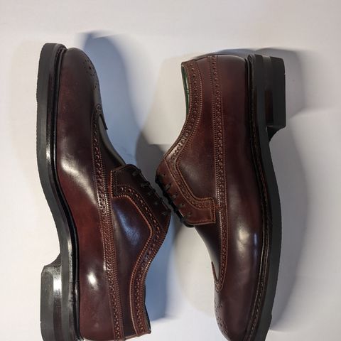 Bridlen Unlisted Model in Unlisted Leather