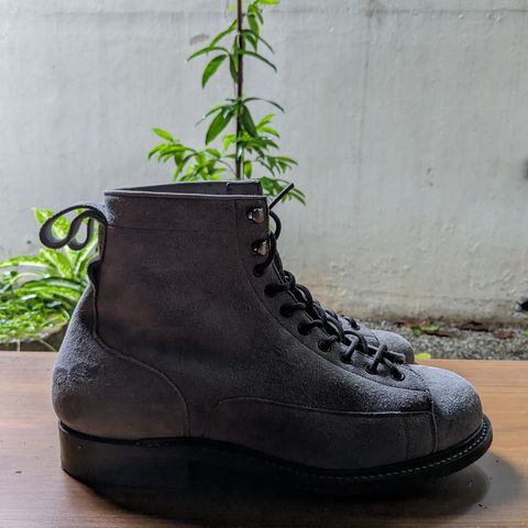 Bridlen Monkey Boot in C.F. Stead Baltic Kudu Reverse