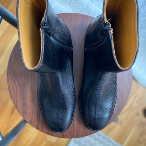 View photo of Viberg Herald in Shinki Black Oiled Horsebutt