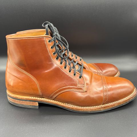 View photo of Viberg Service Boot BCT in Horween Natural Shell Cordovan