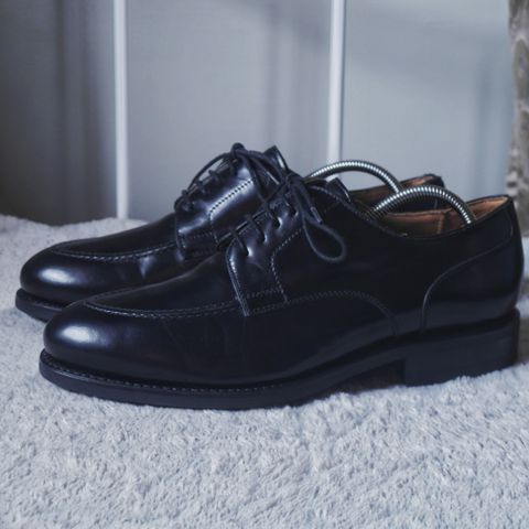 Berwick 1707 4168 Apron Derby in Du Puy Black Box Calf