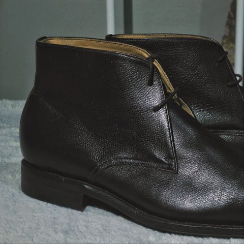 Meermin Chukka Boot in D'Annonay Dark Brown Alpine Grain Calf