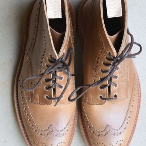 Tricker's Stow Country Boot in Horween Natural Chromexcel