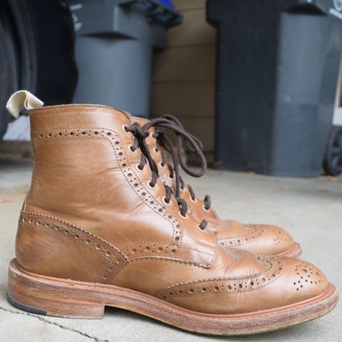 Tricker's Stow Country Boot in Horween Natural Chromexcel